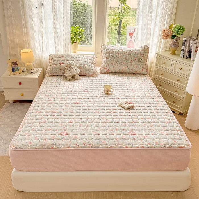 91家纺网 家纺一手货源 找家纺 优品惠 2026新款A类云感双层纱防滑隔脏防水夹棉床笠单品床笠单件 CL繁华蝶影(防水款)