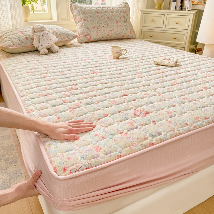 91家纺网 家纺一手货源 找家纺 优品惠 2026新款A类云感双层纱防滑隔脏防水夹棉床笠单品床笠单件 CL繁华蝶影(防水款)