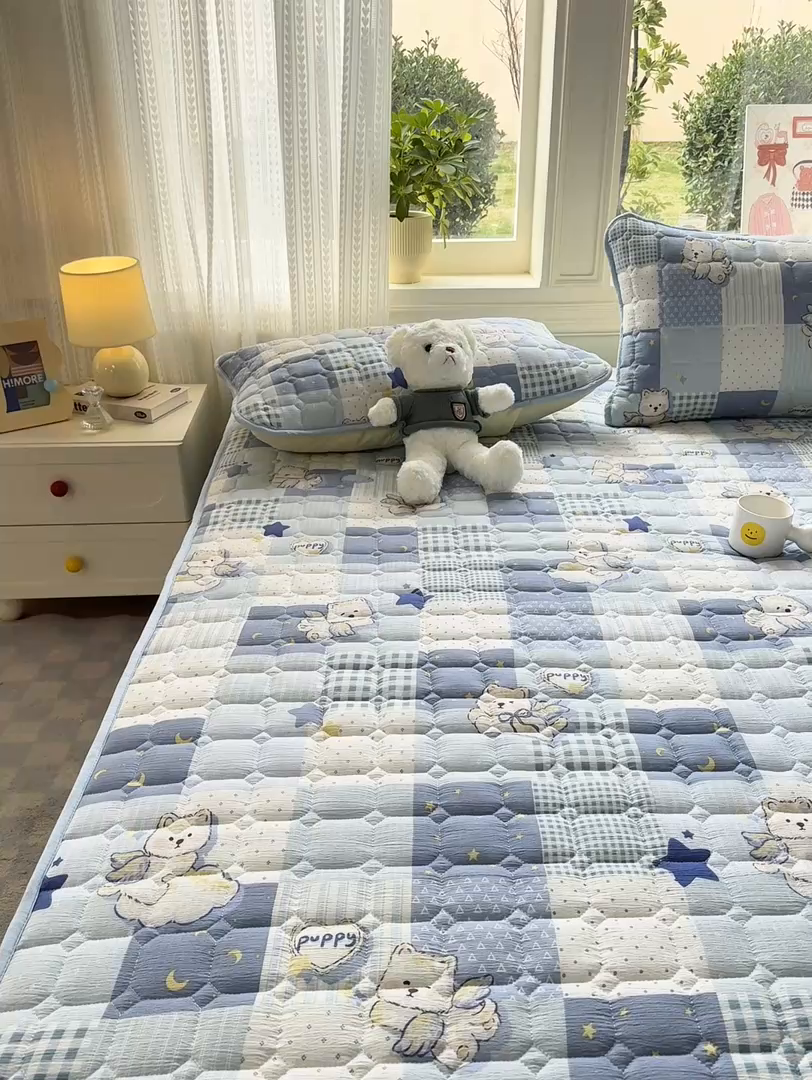 91家纺网 家纺一手货源 找家纺 优品惠 2026新款A类云感双层纱防滑隔脏防水夹棉床笠单品床笠单件 CL泡芙狗(防水款)