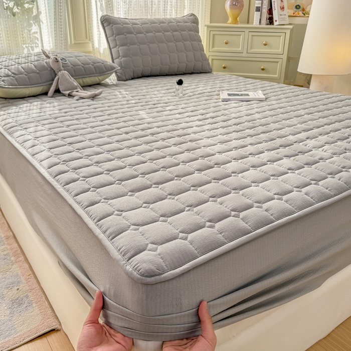 91家纺网 家纺一手货源 找家纺 优品惠 2026新款A类云感双层纱防滑隔脏防水夹棉床笠单品床笠单件 CL绅士灰(防水款)