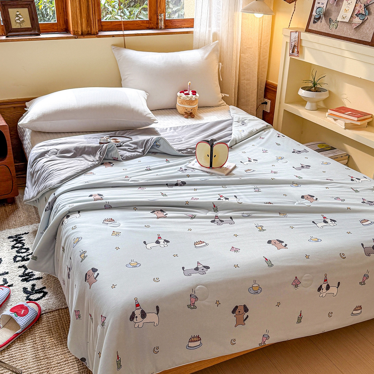 91家纺网 家纺一手货源 找家纺 梦恬佳 2026新款牛奶丝针织棉夏凉被空调被 蛋糕小狗