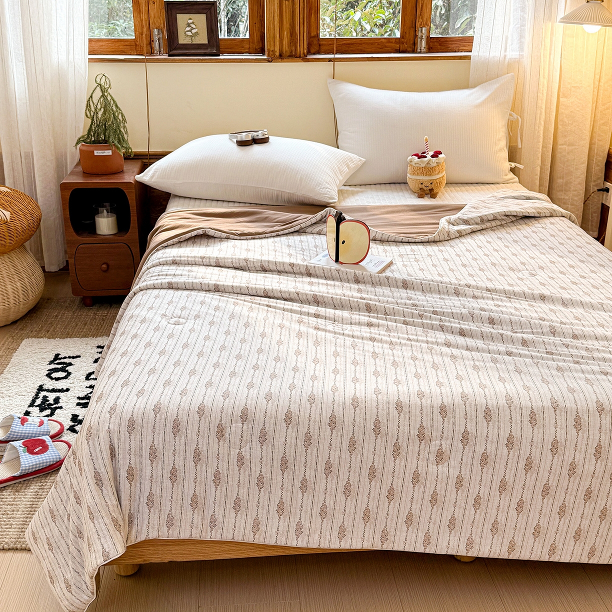 91家纺网 家纺一手货源 找家纺 梦恬佳 2026新款牛奶丝针织棉夏凉被空调被 莱茵咖