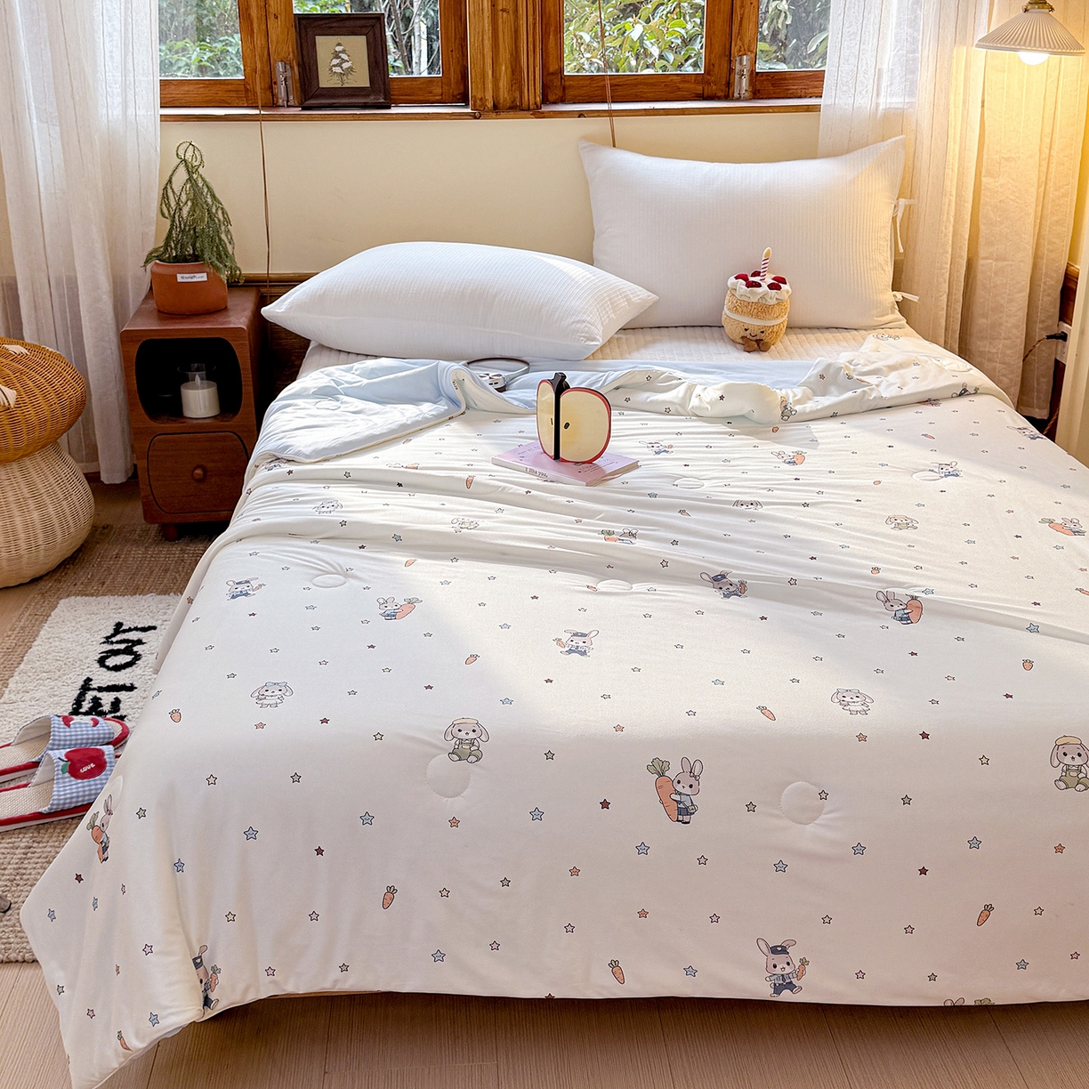 91家纺网 家纺一手货源 找家纺 梦恬佳 2026新款牛奶丝针织棉夏凉被空调被 萝卜兔