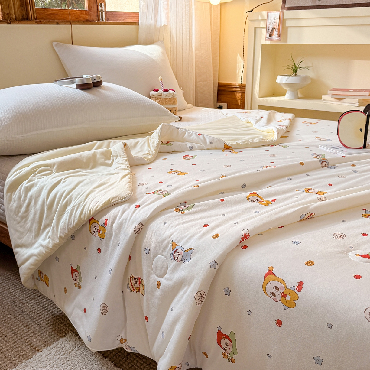 91家纺网 家纺一手货源 找家纺 梦恬佳 2026新款牛奶丝针织棉夏凉被空调被 奶油星星