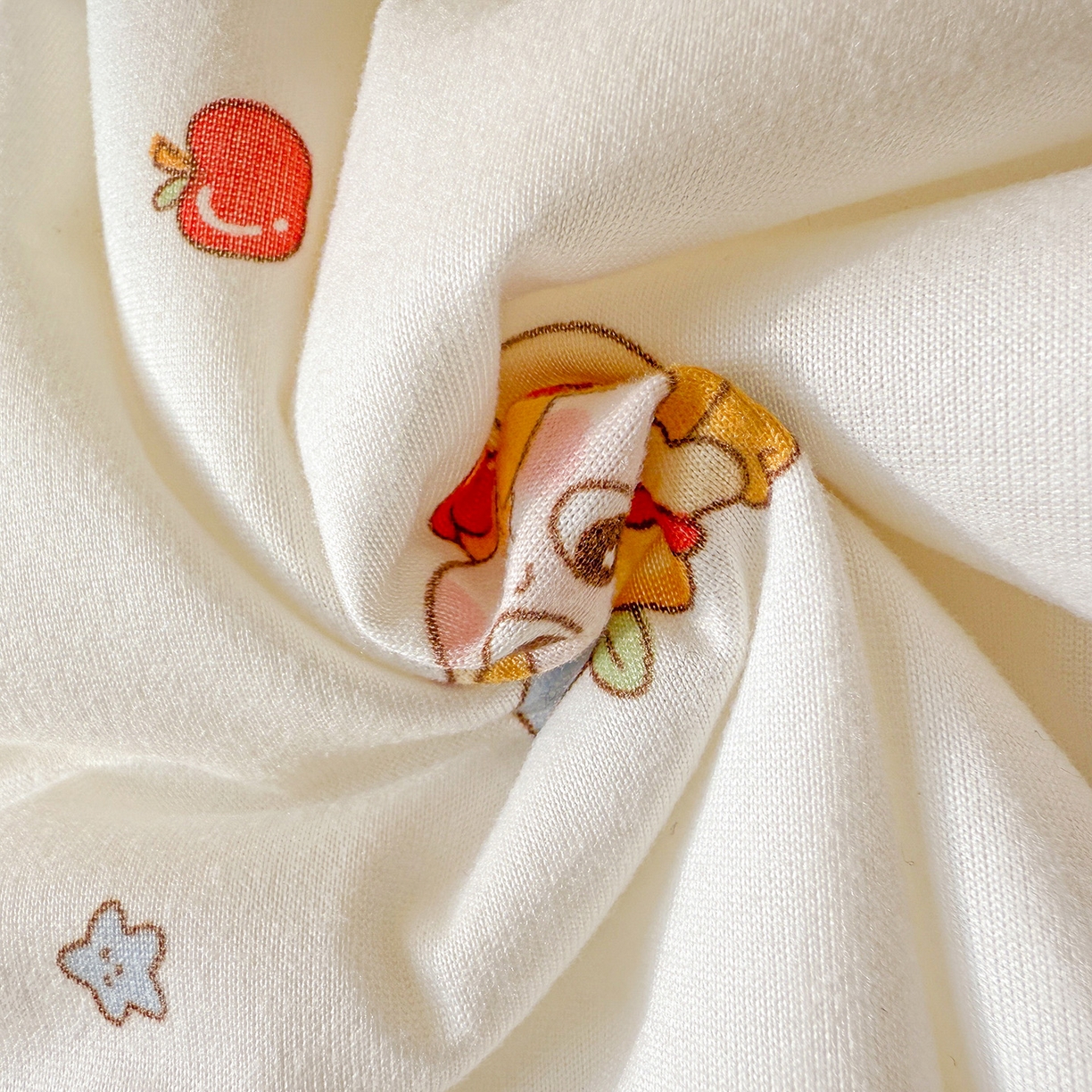 91家纺网 家纺一手货源 找家纺 梦恬佳 2026新款牛奶丝针织棉夏凉被空调被 奶油星星