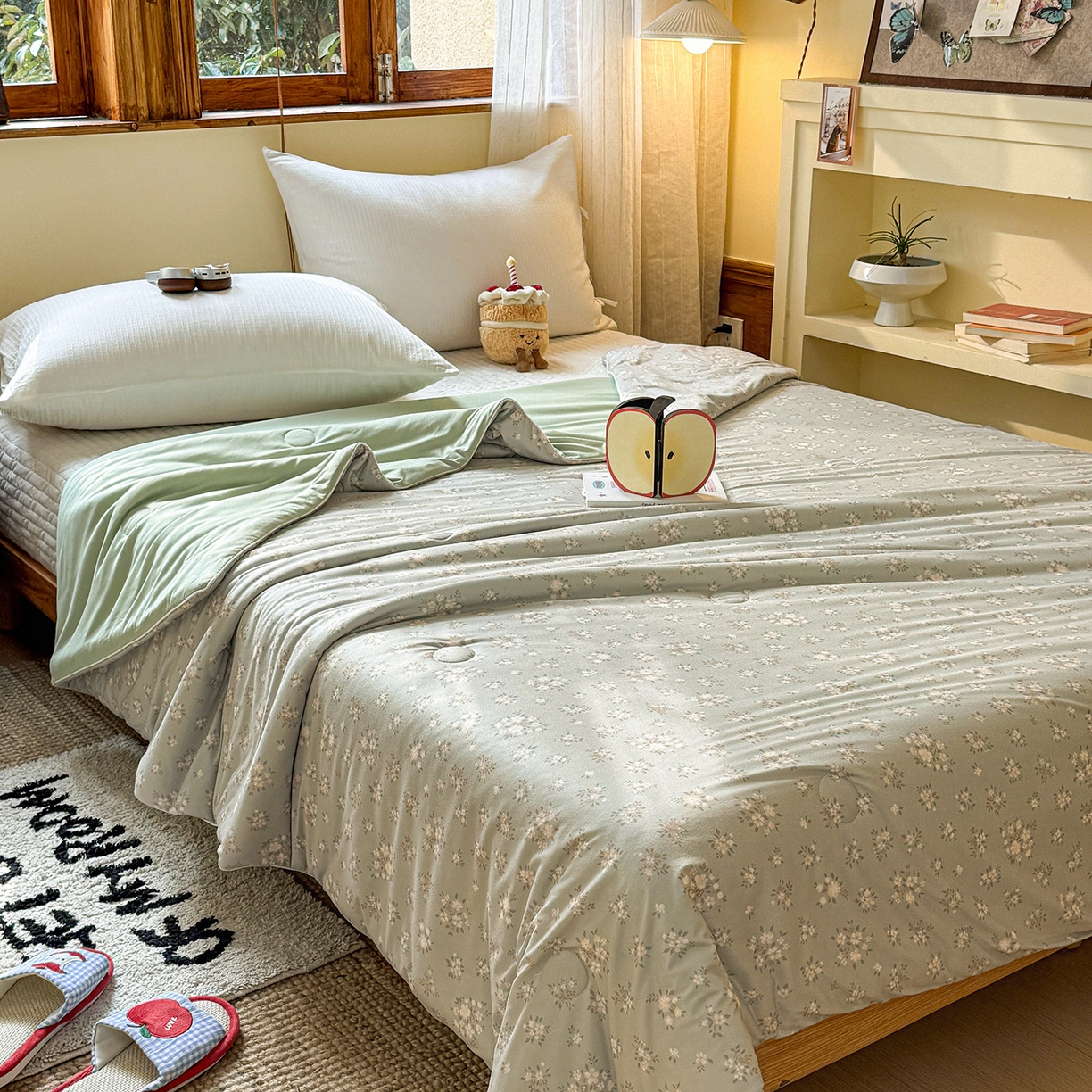 91家纺网 家纺一手货源 找家纺 梦恬佳 2026新款牛奶丝针织棉夏凉被空调被 蔷薇