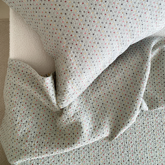 91家纺网 家纺一手货源 找家纺 麻依 2026新款安心棉床盖三件全棉四层纱布床单系列 点点星-绿色