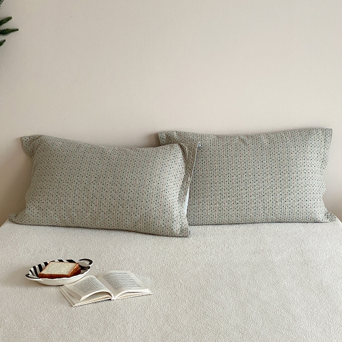 91家纺网 家纺一手货源 找家纺 麻依 2026新款安心棉床盖三件全棉四层纱布床单系列 点点星-绿色