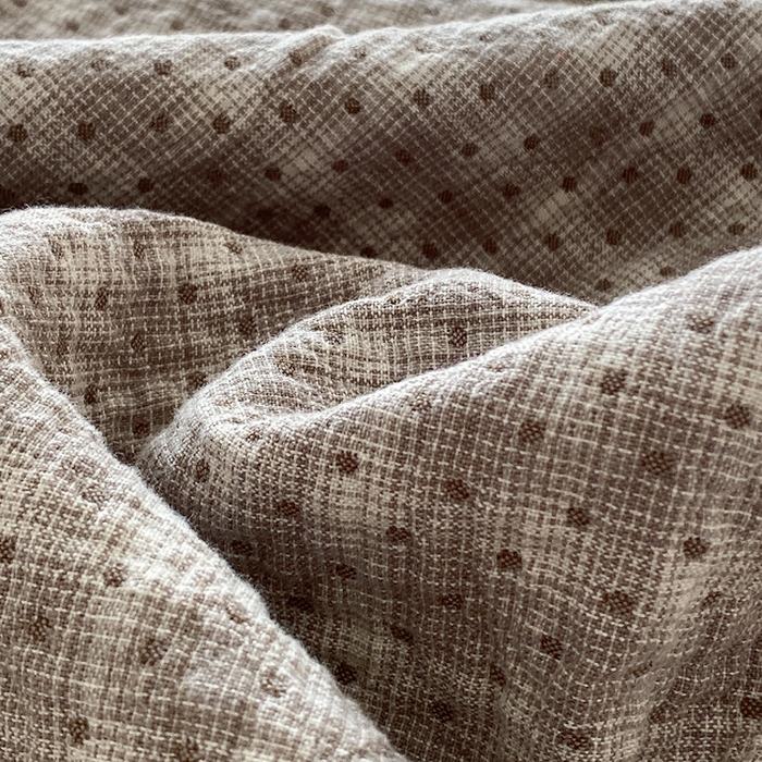 91家纺网 家纺一手货源 找家纺 麻依 2026新款安心棉床盖三件全棉四层纱布床单系列 点点星-浅咖