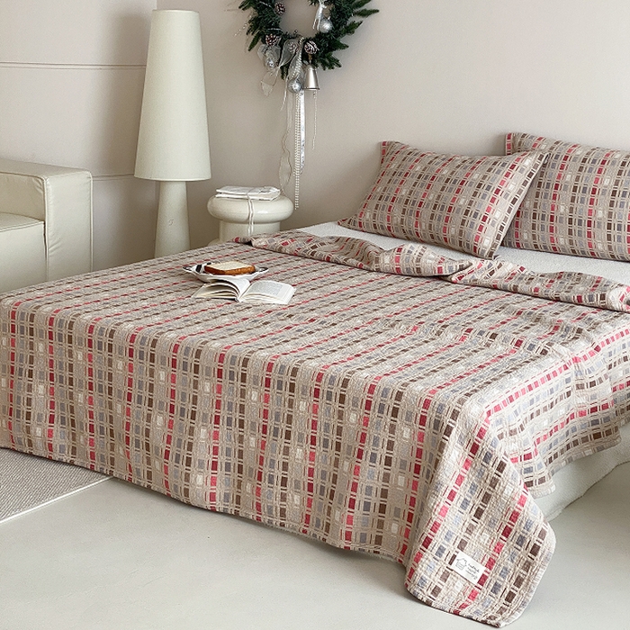 91家纺网 家纺一手货源 找家纺 麻依 2026新款安心棉床盖三件全棉四层纱布床单系列 方格-彩色