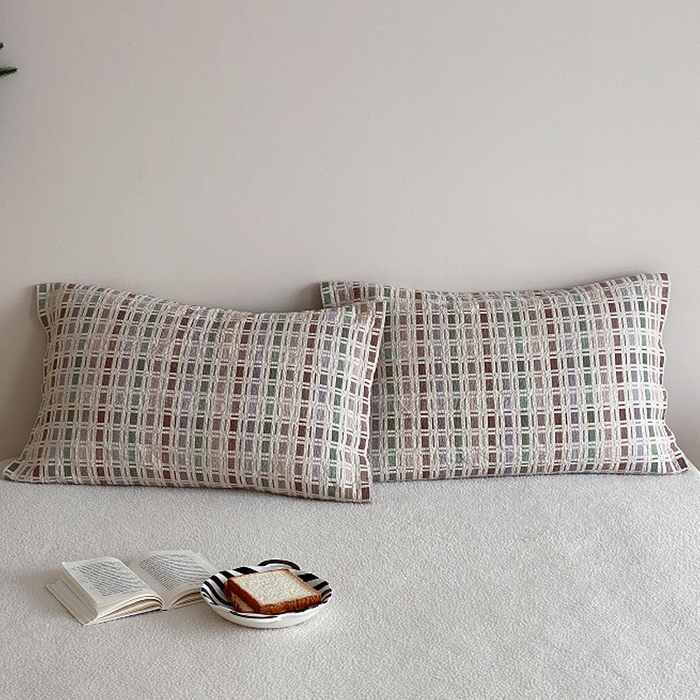 91家纺网 家纺一手货源 找家纺 麻依 2026新款安心棉床盖三件全棉四层纱布床单系列 方格-咖色