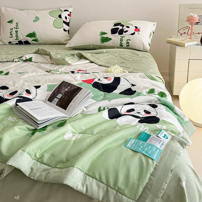 91家纺网 家纺一手货源 找家纺 宝士康家纺 2026新款10A抗菌全棉夏被四件套（床笠款）森林熊猫