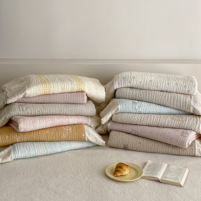 91家纺网 家纺一手货源 找家纺 （总）麻依 2026新款韩国花边床盖三件套系列