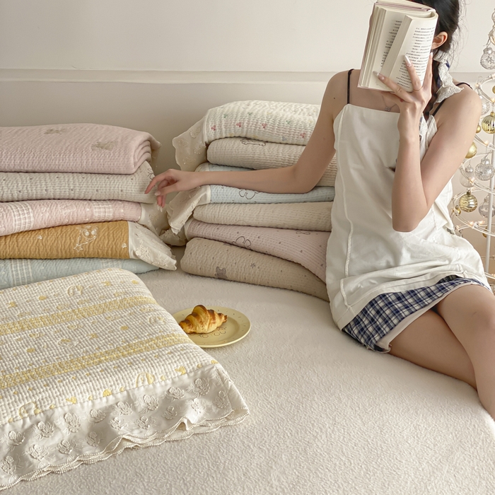 91家纺网 家纺一手货源 找家纺 麻依 2026新款韩国花边床盖三件套系列 组合图