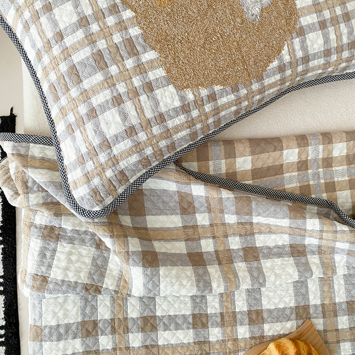 91家纺网 家纺一手货源 找家纺 麻依 2026新款软萌纱布床盖三件套系列 懒床小狗