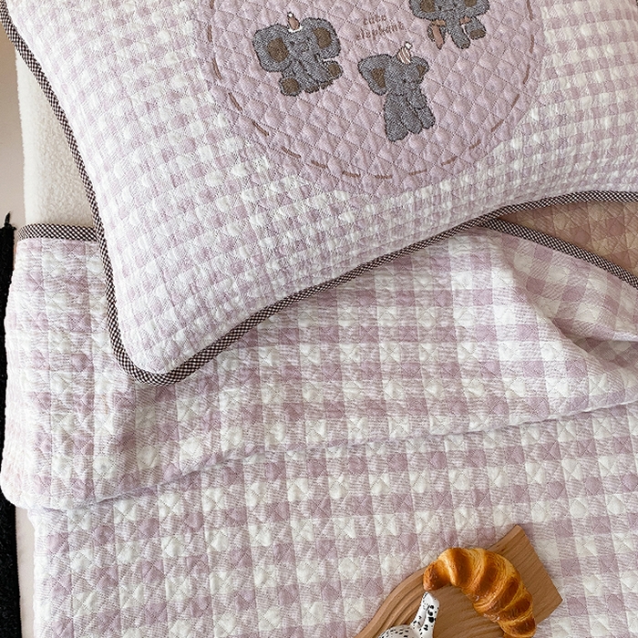 91家纺网 家纺一手货源 找家纺 麻依 2026新款软萌纱布床盖三件套系列 乐园小象