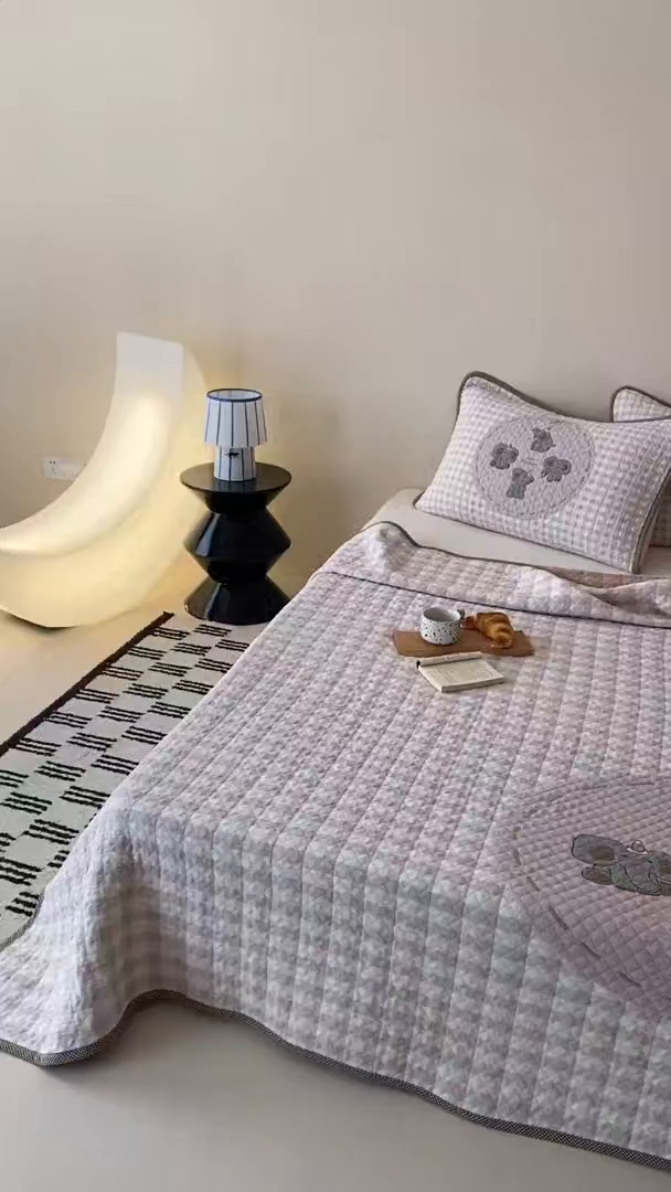 91家纺网 家纺一手货源 找家纺 麻依 2026新款软萌纱布床盖三件套系列 乐园小象