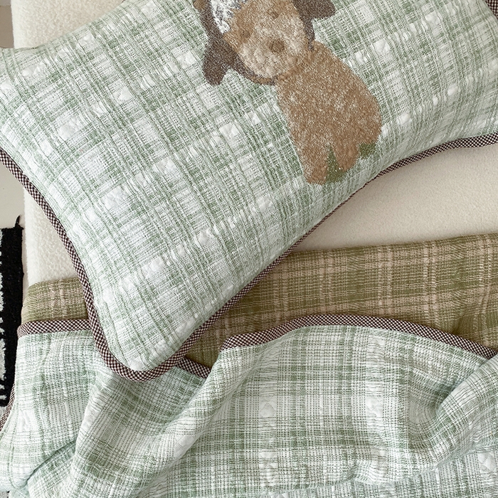 91家纺网 家纺一手货源 找家纺 麻依 2026新款软萌纱布床盖三件套系列 毛绒小狗