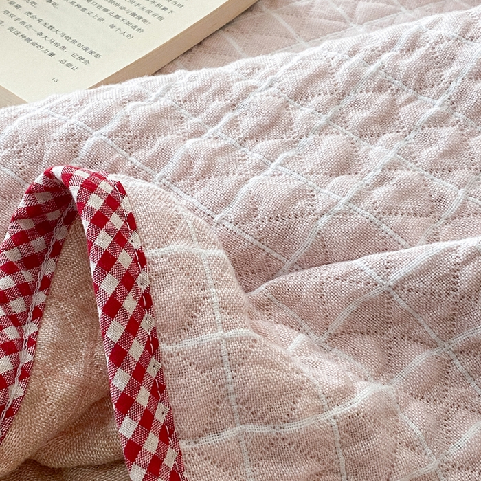 91家纺网 家纺一手货源 找家纺 麻依 2026新款软萌纱布床盖三件套系列 桃心KT