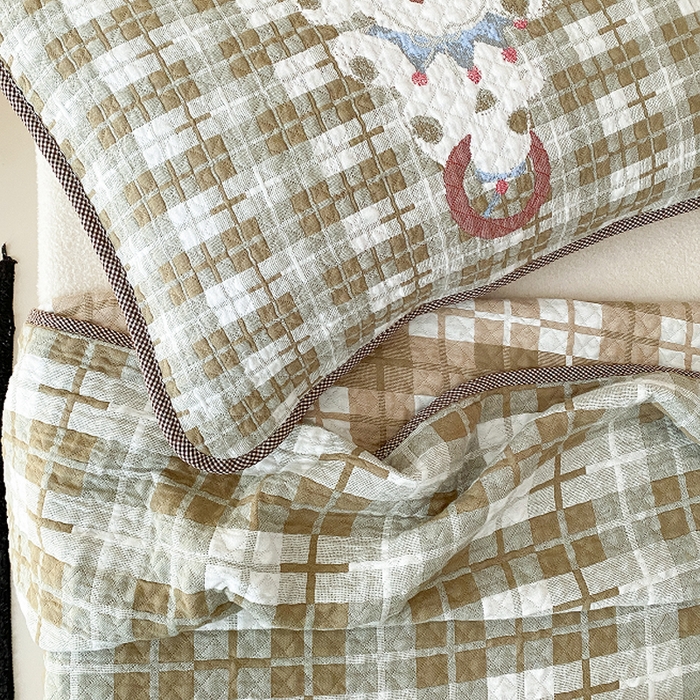 91家纺网 家纺一手货源 找家纺 麻依 2026新款软萌纱布床盖三件套系列 杂技萌宠