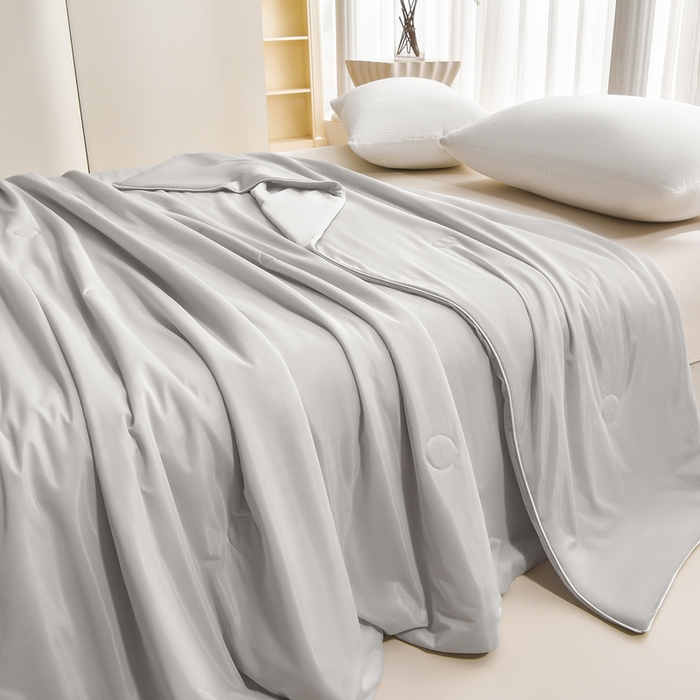 91家纺网 家纺一手货源 找家纺 宝宝纱被业 2026新款A类氨纶凉感丝夏被冰淇淋空调被西瓜夏凉被直播 云灰