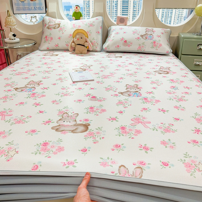 91家纺网 家纺一手货源 找家纺 （总）丝羽坊 2026新款小版印花碳光冰丝凉席床笠款