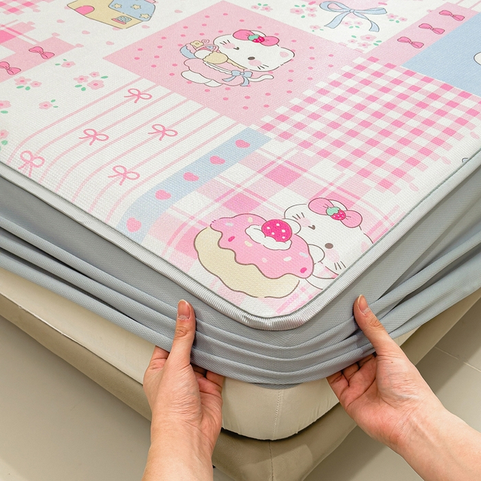 91家纺网 家纺一手货源 找家纺 丝羽坊 2026新款小版印花碳光冰丝凉席床笠款 星梦喵屋