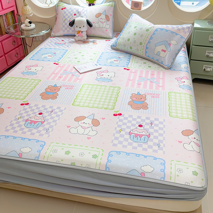 91家纺网 家纺一手货源 找家纺 丝羽坊 2026新款小版印花碳光冰丝凉席床笠款 小甜心