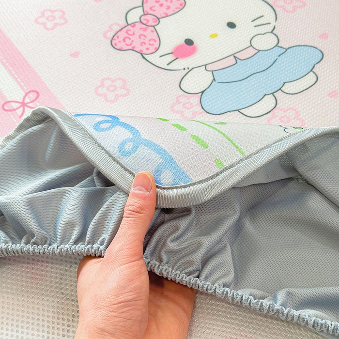 91家纺网 家纺一手货源 找家纺 丝羽坊 2026新款小版印花碳光冰丝凉席床笠款 小甜心