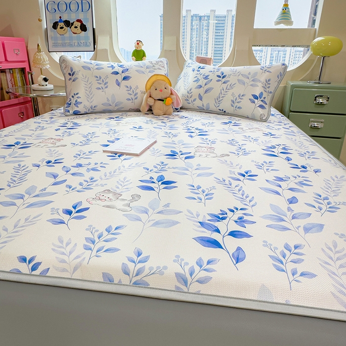 91家纺网 家纺一手货源 找家纺 丝羽坊 2026新款小版印花碳光冰丝凉席床笠款 云漫花絮