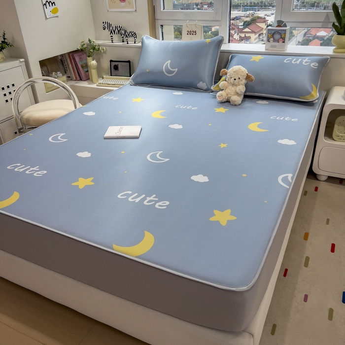 91家纺网 家纺一手货源 找家纺 丝羽坊 2026新款小版印花碳光冰丝凉席床笠款 星光灿烂