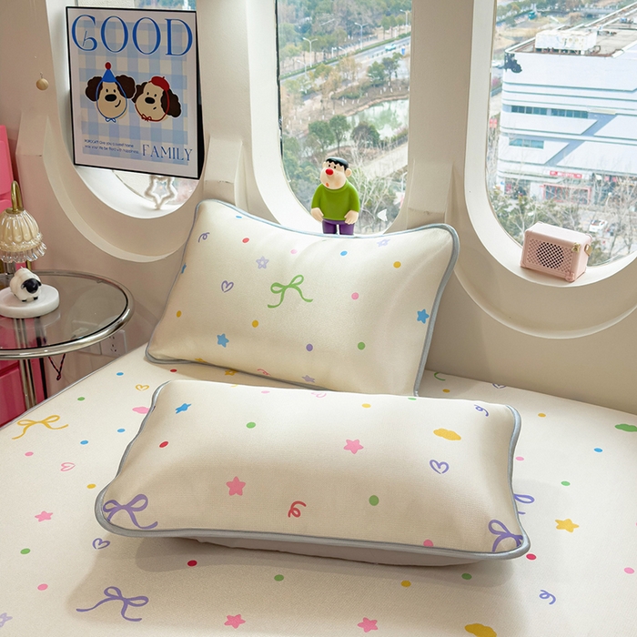 91家纺网 家纺一手货源 找家纺 丝羽坊 2026新款小版印花碳光冰丝凉席床笠款 彩色心愿