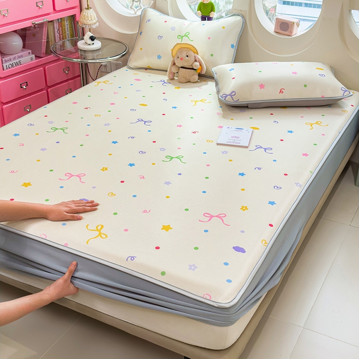 91家纺网 家纺一手货源 找家纺 丝羽坊 2026新款小版印花碳光冰丝凉席床笠款 彩色心愿