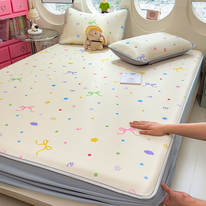 91家纺网 家纺一手货源 找家纺 丝羽坊 2026新款小版印花碳光冰丝凉席床笠款 彩色心愿