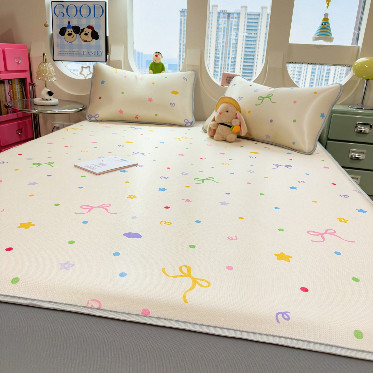 91家纺网 家纺一手货源 找家纺 丝羽坊 2026新款小版印花碳光冰丝凉席床笠款 彩色心愿