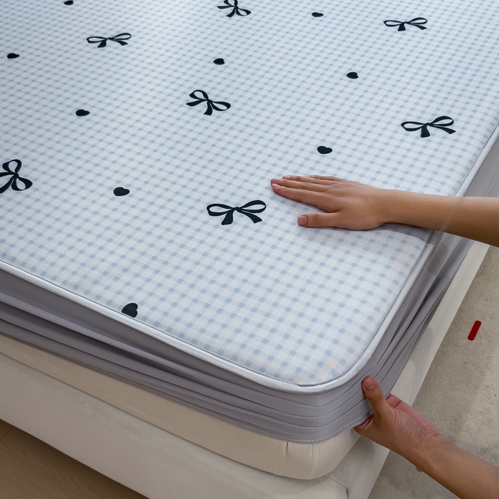 91家纺网 家纺一手货源 找家纺 丝羽坊 2026新款小版印花碳光冰丝凉席床笠款 黑蝴蝶