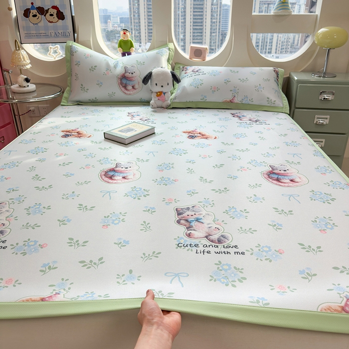 91家纺网 家纺一手货源 找家纺 （总）丝羽坊 2026新款小版印花碳光冰丝凉席平铺款