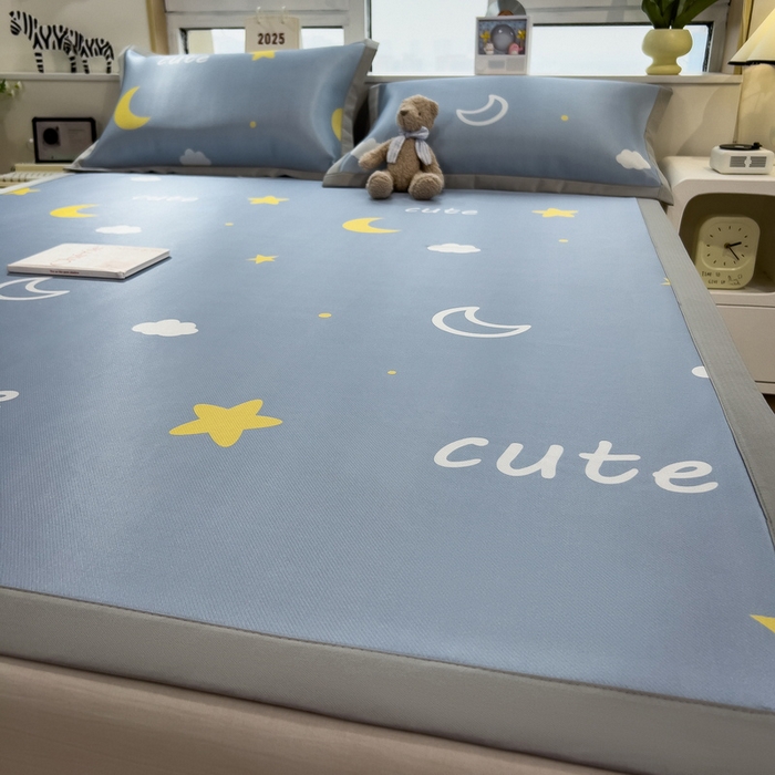 91家纺网 家纺一手货源 找家纺 丝羽坊 2026新款小版印花碳光冰丝凉席平铺款 星光灿烂