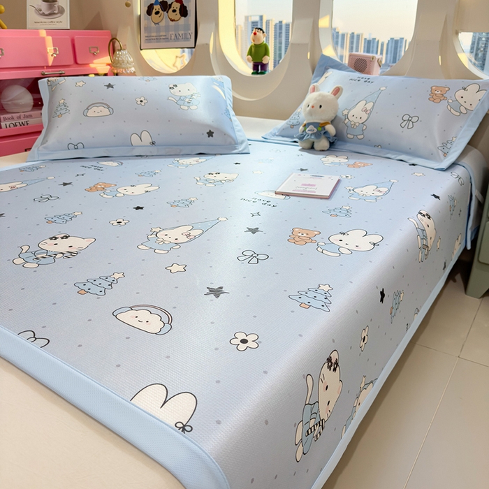 91家纺网 家纺一手货源 找家纺 丝羽坊 2026新款小版印花碳光冰丝凉席平铺款 梦幻童话