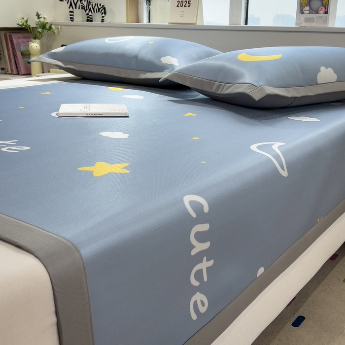 91家纺网 家纺一手货源 找家纺 丝羽坊 2026新款小版印花碳光冰丝凉席平铺款 星光灿烂