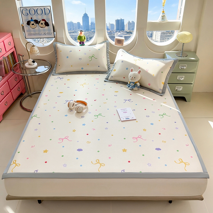 91家纺网 家纺一手货源 找家纺 丝羽坊 2026新款小版印花碳光冰丝凉席平铺款 彩色心愿