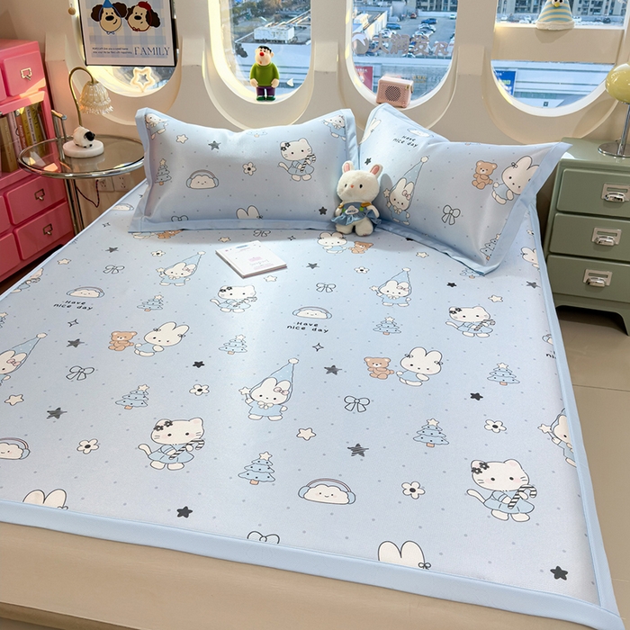 91家纺网 家纺一手货源 找家纺 丝羽坊 2026新款小版印花碳光冰丝凉席平铺款 梦幻童话