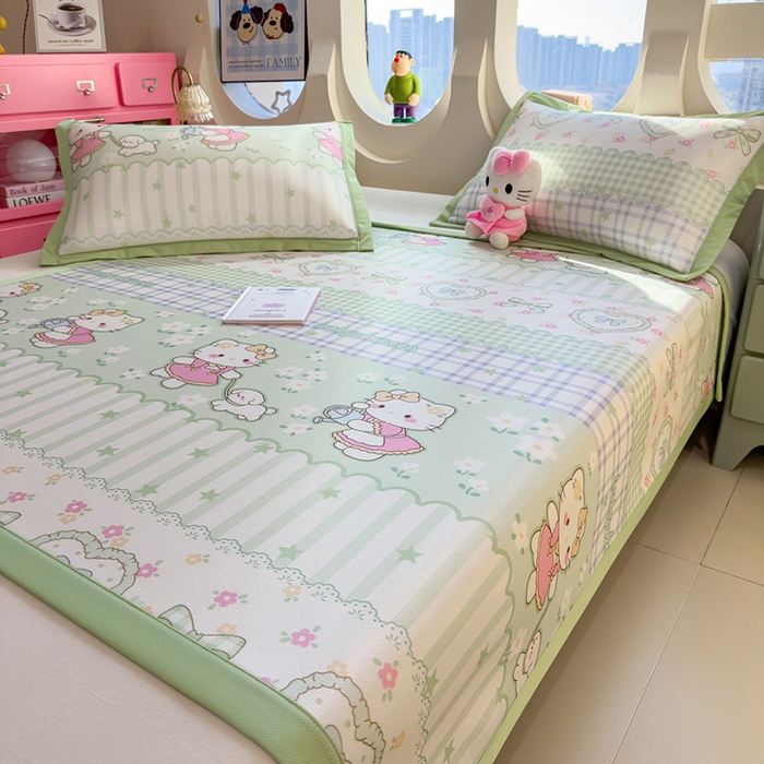 91家纺网 家纺一手货源 找家纺 丝羽坊 2026新款小版印花碳光冰丝凉席平铺款 春日猫记