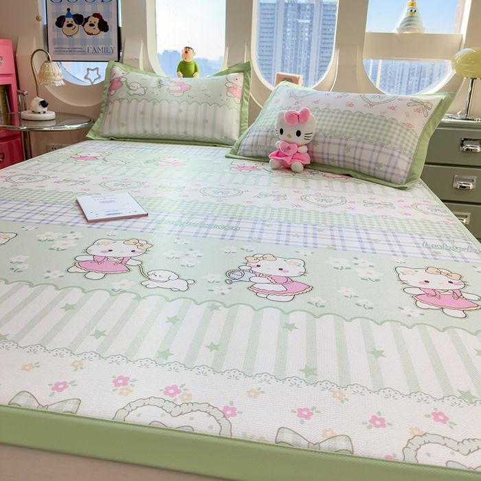 91家纺网 家纺一手货源 找家纺 丝羽坊 2026新款小版印花碳光冰丝凉席平铺款 春日猫记