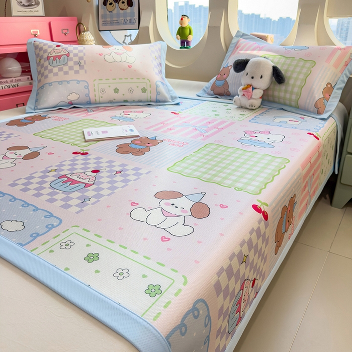 91家纺网 家纺一手货源 找家纺 丝羽坊 2026新款小版印花碳光冰丝凉席平铺款 小甜心