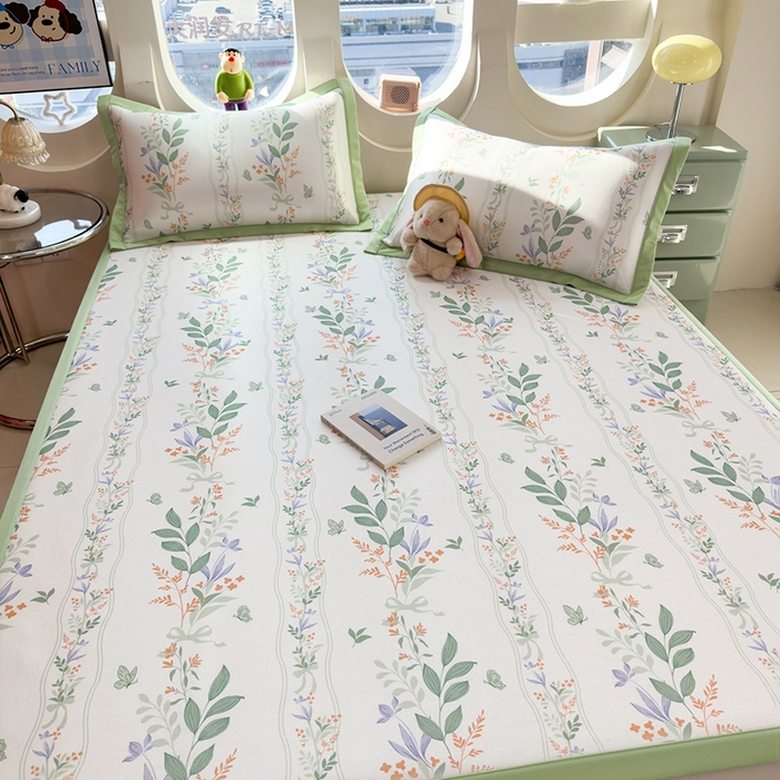 91家纺网 家纺一手货源 找家纺 丝羽坊 2026新款小版印花碳光冰丝凉席平铺款 叶语