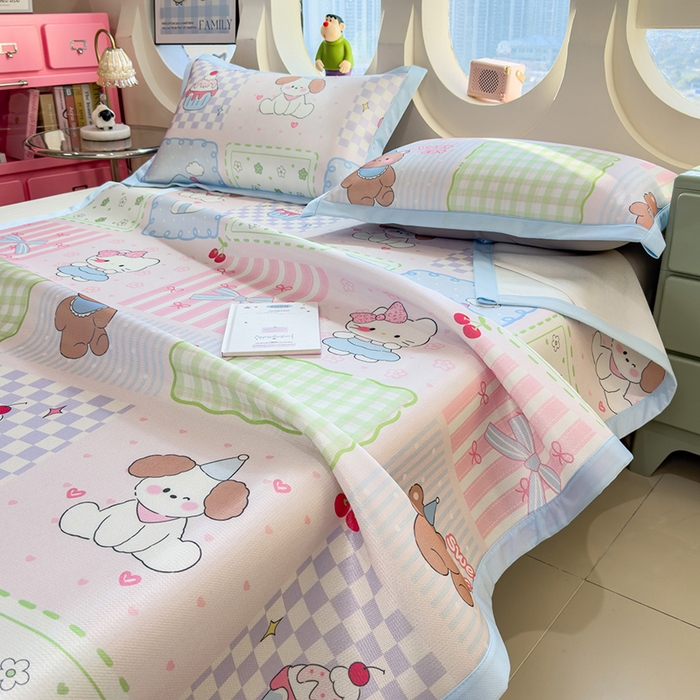 91家纺网 家纺一手货源 找家纺 丝羽坊 2026新款小版印花碳光冰丝凉席平铺款 小甜心