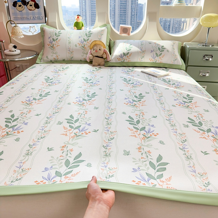 91家纺网 家纺一手货源 找家纺 （总）丝羽坊 2026新款小版印花碳光冰丝凉席平铺款