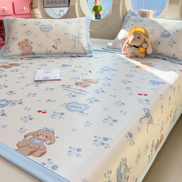 91家纺网 家纺一手货源 找家纺 （总）丝羽坊 2026新款小版印花碳光冰丝凉席平铺款