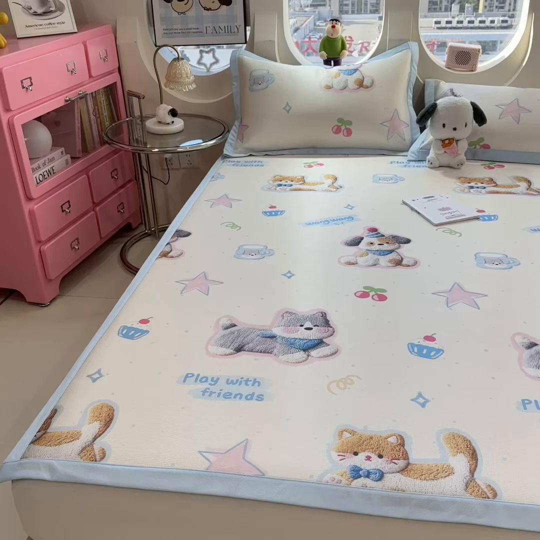 91家纺网 家纺一手货源 找家纺 丝羽坊 2026新款小版印花碳光冰丝凉席平铺款 星海萌猫